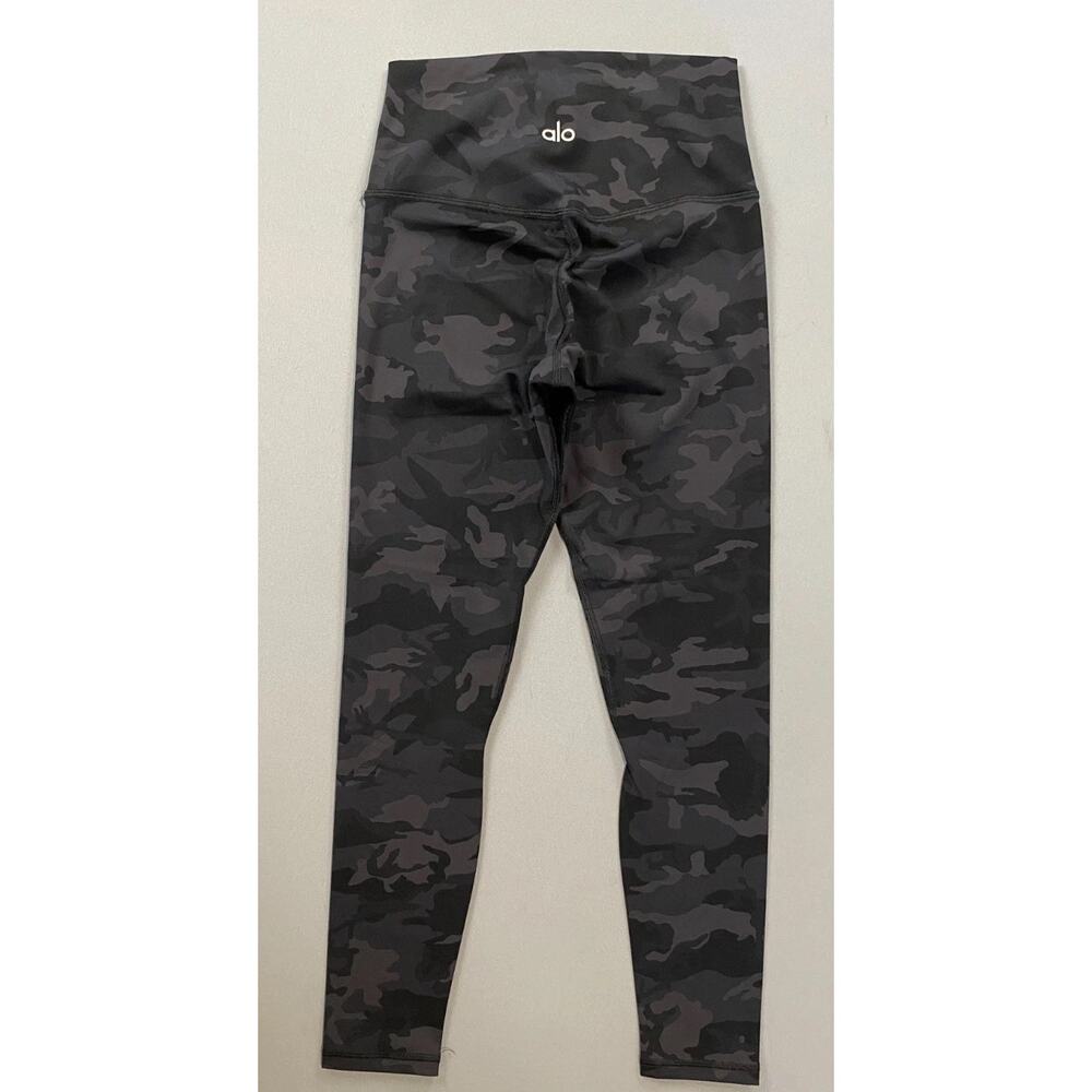 Alo Camouflage / Camo Athletic Leggings Women's Size S